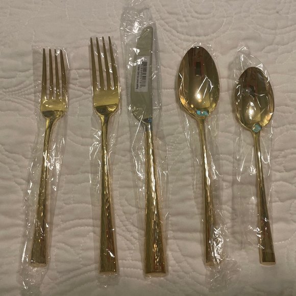 MARCHESA by LENOX - Imperial Caviar Gold Silverware - 5 Piece Place Settings - Picture 2 of 8